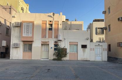 Villa - 4 Bedrooms - 3 Bathrooms for sale in Riffa Al Sharqi - Riffa - Southern Governorate Villa - 4 Bedrooms - 3 Bathrooms for sale in Riffa Al Sharqi - Riffa - Southern Governorate