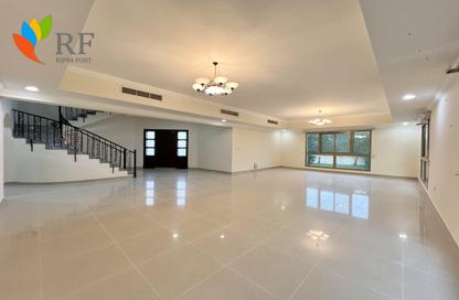 Villa - 4 Bedrooms - 6 Bathrooms for rent in Janabiya - Northern Governorate