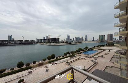 Apartment - 2 Bedrooms - 3 Bathrooms for rent in Reef Island - Capital Governorate