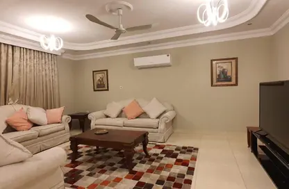 Villa - 4 Bedrooms - 5 Bathrooms for rent in Arad - Muharraq Governorate