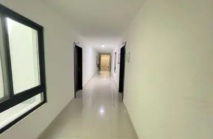 Office Space - 2 Bedrooms - 2 Bathrooms for rent in Tubli - Central Governorate
