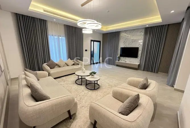 57702114 - Property Image 2