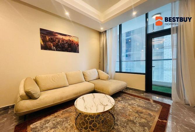 996562 - Property Image 3