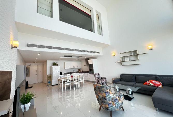 992687 - Property Image 2