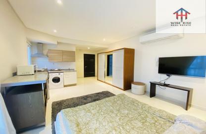 Apartment - Studio - 1 Bathroom for rent in Mahooz - Manama - Capital Governorate