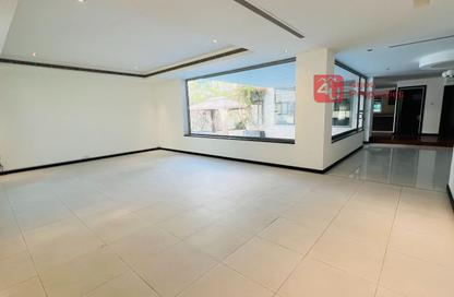 Villa - 4 - 5 for rent in Saar - Northern Governorate