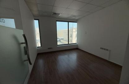 Office Space - Studio - 2 for rent in Seef - Capital Governorate