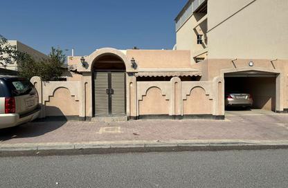 Villa - 3 Bedrooms - 2 Bathrooms for sale in West Riffa - Riffa - Southern Governorate