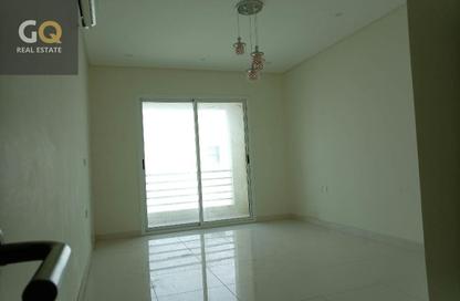 Apartment - 4 - 4 for rent in Hidd - Muharraq Governorate