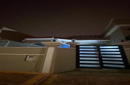 Villa - 4 Bedrooms - 4 Bathrooms for rent in Hidd - Muharraq Governorate