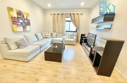 Apartment - 2 Bedrooms - 2 Bathrooms for rent in Janabiya - Northern Governorate