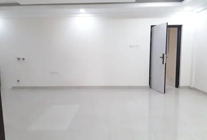 997920 - Property Image 3