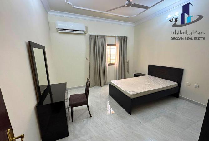 996223 - Property Image 2