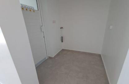 Apartment - 1 Bedroom - 1 Bathroom for rent in Karrana - Northern Governorate Apartment - 1 Bedroom - 1 Bathroom for rent in Karrana - Northern Governorate