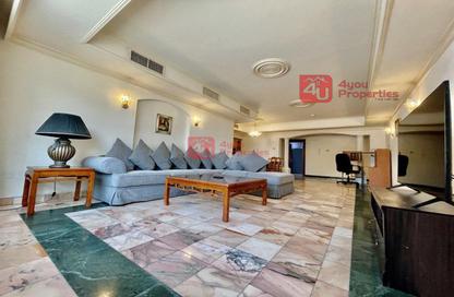 Apartment - 2 Bedrooms - 3 Bathrooms for rent in Al Juffair - Capital Governorate