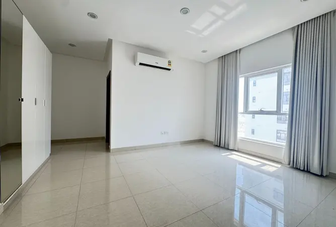 55832671 - Property Image 2
