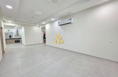 Apartment - 3 Bedrooms - 2 Bathrooms for rent in Saar - Northern Governorate