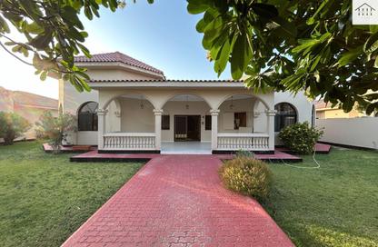 Villa - 4 Bedrooms - 4 Bathrooms for rent in Saar - Northern Governorate Villa - 4 Bedrooms - 4 Bathrooms for rent in Saar - Northern Governorate