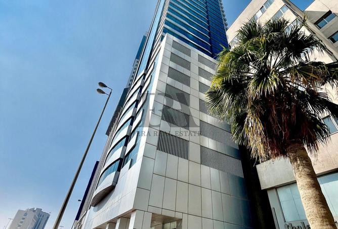 988865 - Property Image 2