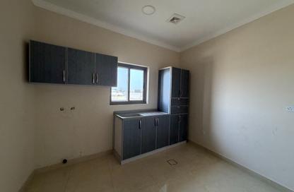 Office Space - Studio - 2 for rent in Jid Ali - Central Governorate