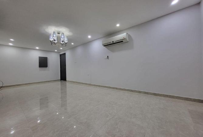 54344939 - صورة العقار 2