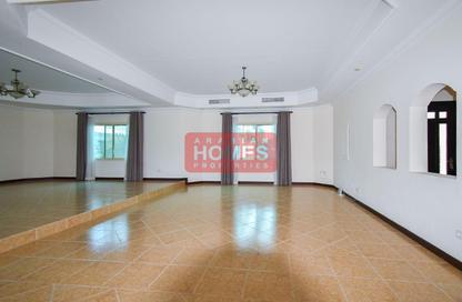 Villa - 4 Bedrooms - 4 Bathrooms for rent in Saar - Northern Governorate