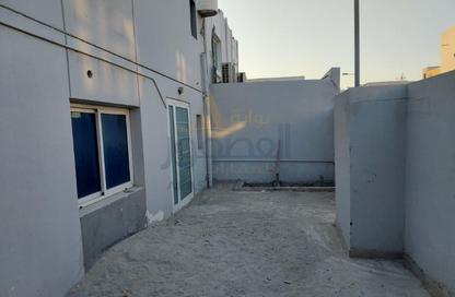 Villa - 4 - 3 for sale in Isa Town - Central Governorate