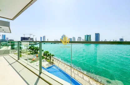 Apartment - 1 Bedroom - 2 Bathrooms for rent in Reef Island - Capital Governorate