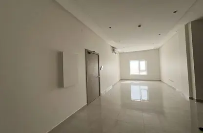 Apartment - 2 Bedrooms - 2 Bathrooms for rent in Jeblat Hebshi - Northern Governorate