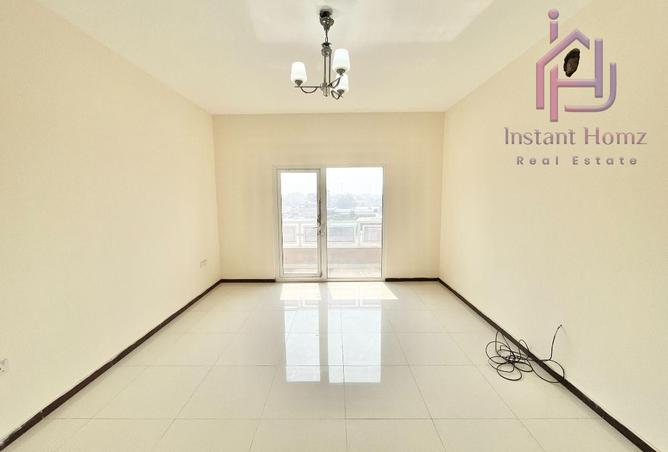 1001751 - Property Image 2