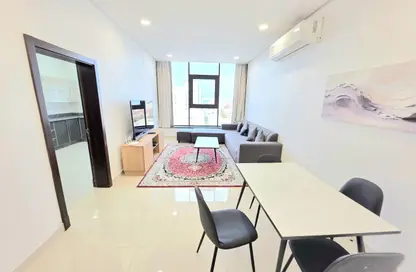 شقة - 2 غرف نوم - 3 حمامات للايجار في الزنج - المنامة - محافظة العاصمة