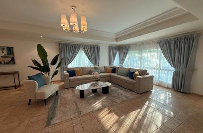 Villa - 3 - 3 for rent in Janabiya - Northern Governorate