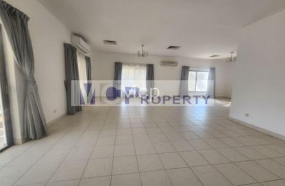 Villa - 4 - 5 for rent in Janabiya - Northern Governorate Villa - 4 - 5 for rent in Janabiya - Northern Governorate
