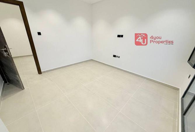 992021 - Property Image 2