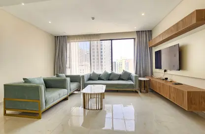 Apartment - 2 Bedrooms - 2 Bathrooms for rent in Al Juffair - Capital Governorate