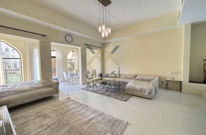 Villa - 4 - 5 for rent in Al Marsa Floating City - Amwaj Islands - Muharraq Governorate