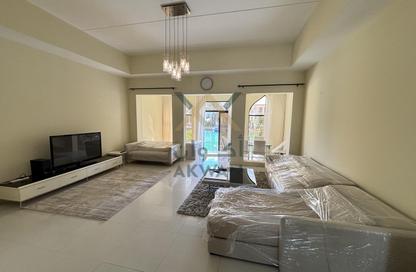 Villa - 4 - 5 for rent in Al Marsa Floating City - Amwaj Islands - Muharraq Governorate