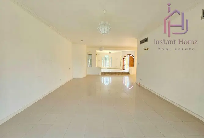57293745 - Property Image 2