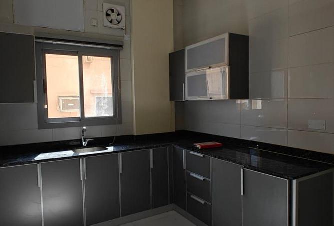 51233260 - Property Image 3