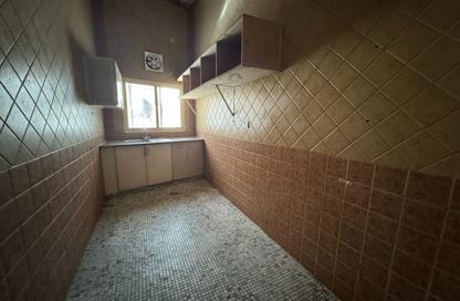 Apartment - 2 Bedrooms - 2 Bathrooms for rent in Budaiya - Northern Governorate