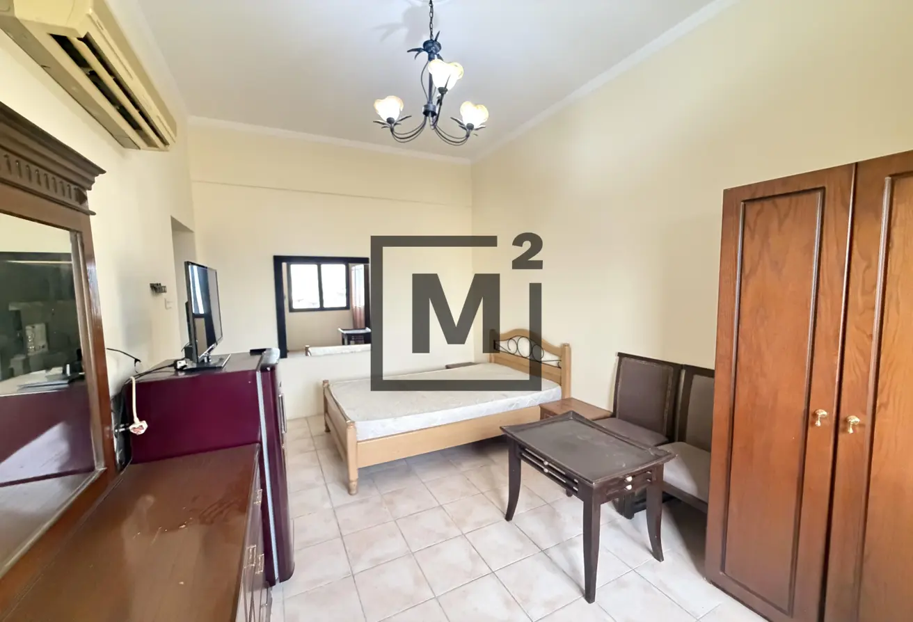 51800110 - Property Main Image