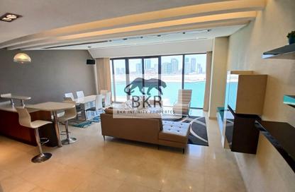 Apartment - 2 Bedrooms - 3 Bathrooms for rent in Reef Island - Capital Governorate Apartment - 2 Bedrooms - 3 Bathrooms for rent in Reef Island - Capital Governorate