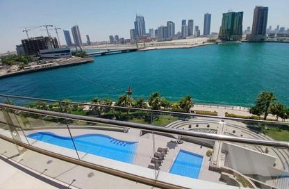 Apartment - 2 Bedrooms - 3 Bathrooms for rent in Reef Island - Capital Governorate