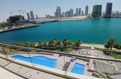 Apartment - 2 Bedrooms - 3 Bathrooms for rent in Reef Island - Capital Governorate