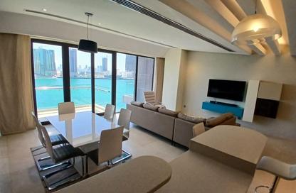 Apartment - 2 Bedrooms - 3 Bathrooms for rent in Reef Island - Capital Governorate