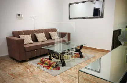 شقة - غرفة نوم - 1 حمام للايجار في سار - المحافظة الشمالية