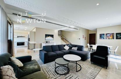 Villa - 4 - 3 for rent in Marassi Al Bahrain - Diyar Al Muharraq - Muharraq Governorate