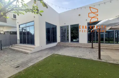 Villa - 4 Bedrooms - 4 Bathrooms for rent in Janabiya - Northern Governorate
