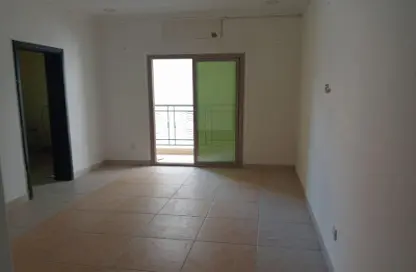 Apartment - 2 Bedrooms - 2 Bathrooms for rent in Hidd - Muharraq Governorate