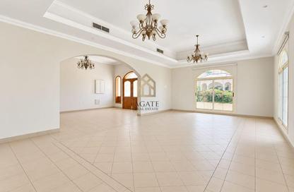 Villa - 4 - 4 for rent in Saar - Northern Governorate Villa - 4 - 4 for rent in Saar - Northern Governorate